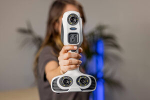 iReal 2E Handheld 3D Scanner