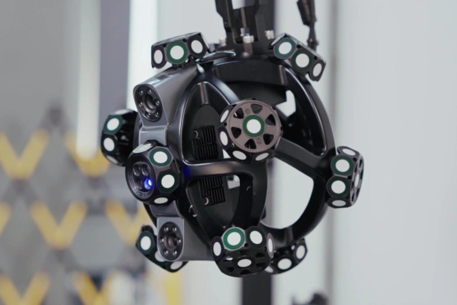 Hand Scanner Inspection Why Combine Hand Scanners and Automation in Production? – T3DMC
