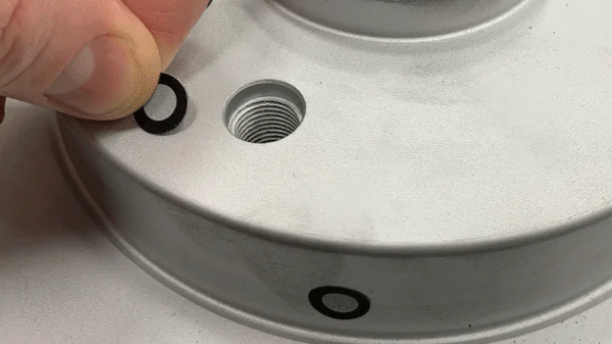 Reference dots and targets for 3D scanning